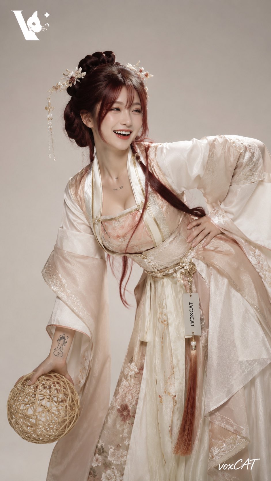 新中式古风：暖灰棚拍下的汉元素写真 - 图 10