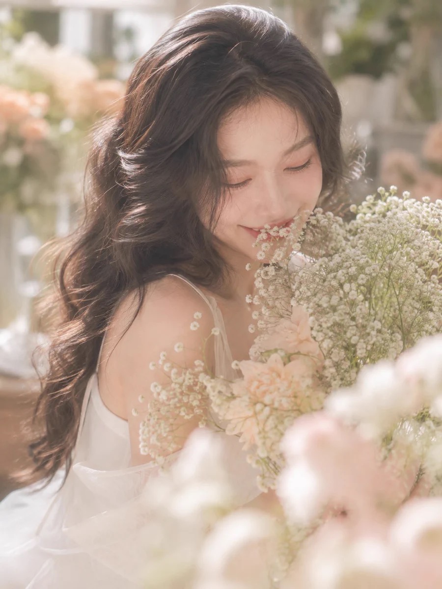 满天星花房柔光亲密写真 - 图 2